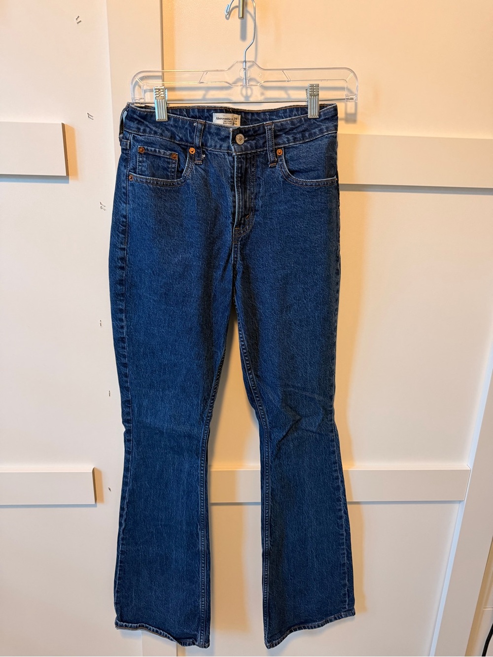 Abercrombie & Fitch Women's Mid Rise Bootcut Jeans 25L